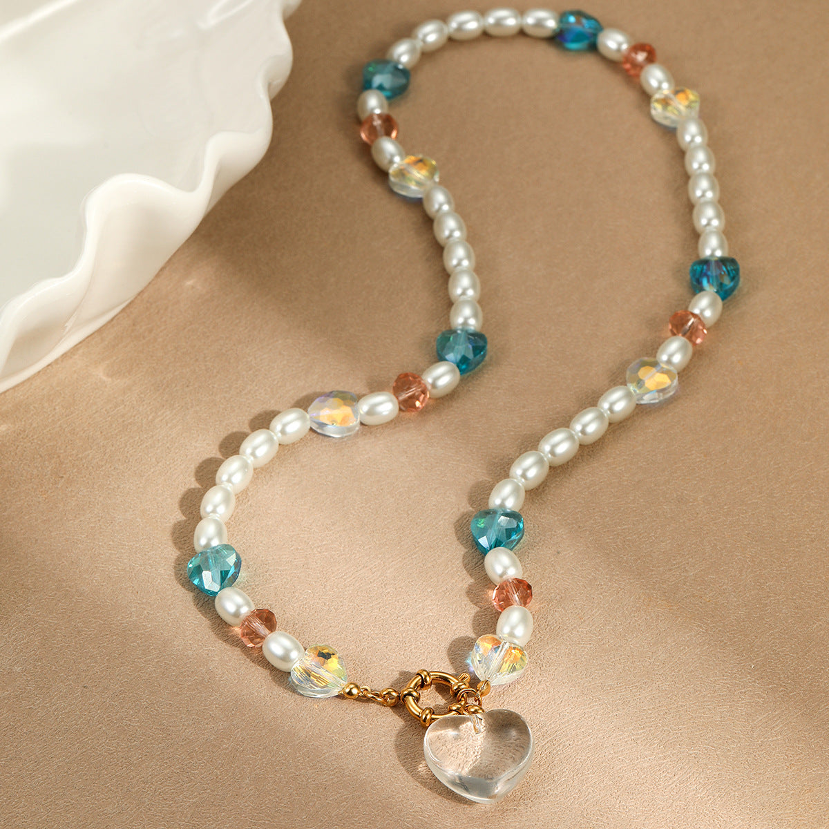 Sweet Heart-Shaped Stainless Steel Pendant Necklace with Electroplated Finish for Women, Fashionable Office Wear Style