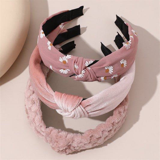 Sweet Style Children's Headband Set with Fabric Daisy and Bow Design in Pink Tone