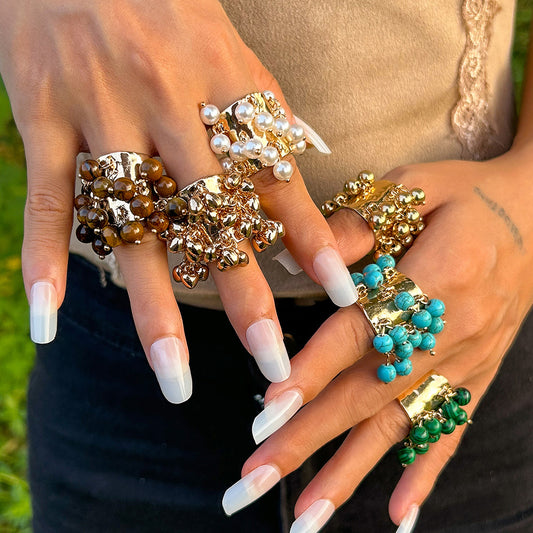 Anillo llamativo vintage bohemio con forma de corazón, perlas de imitación y detalle de borla para mujer