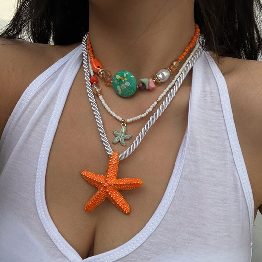 Collar de aleación con diseño de estrella geométrica minimalista vintage y goteo de aceite para mujer
