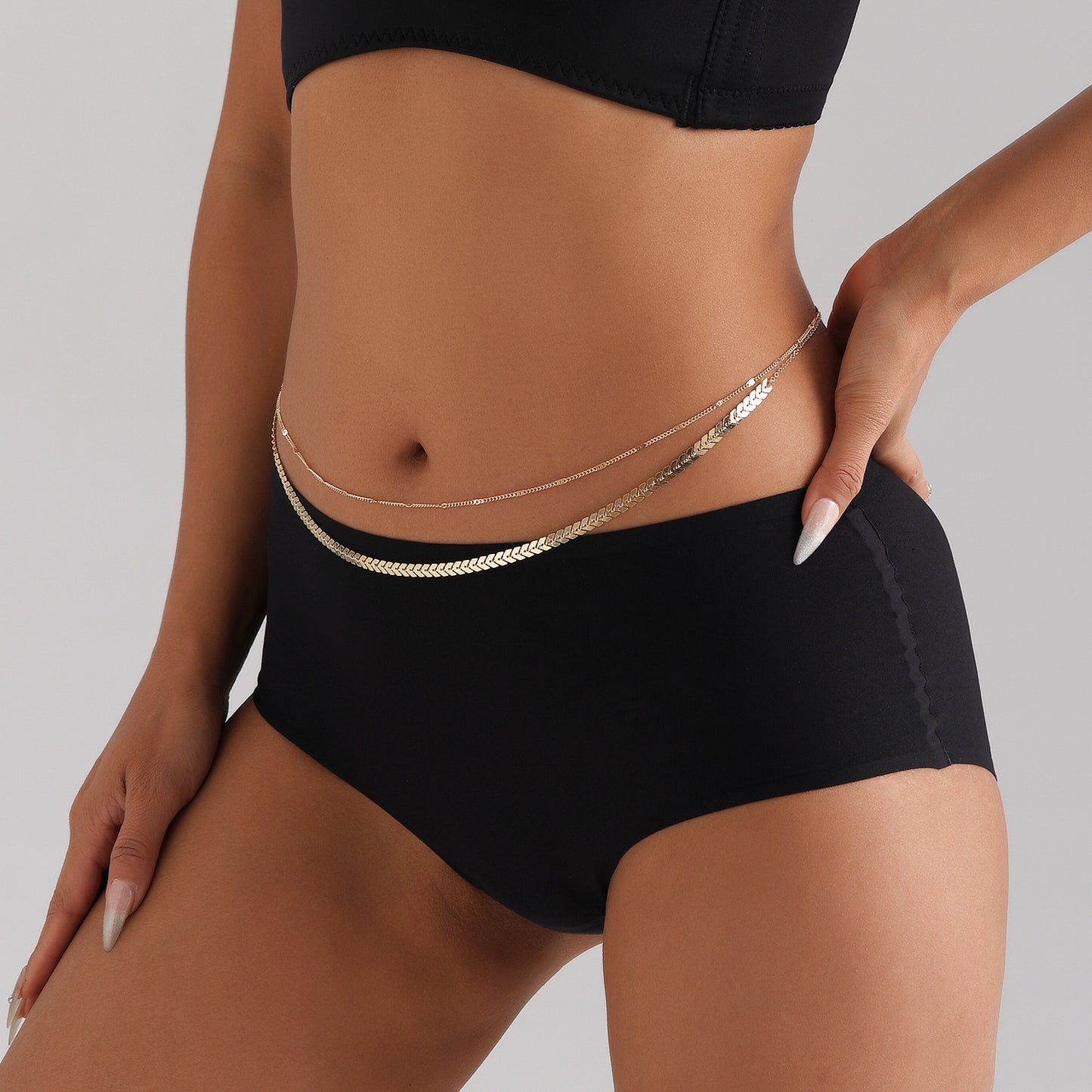 Cadena para el cuerpo de doble capa de estilo punk minimalista para mujer con colgante metálico en forma de avión y lentejuelas