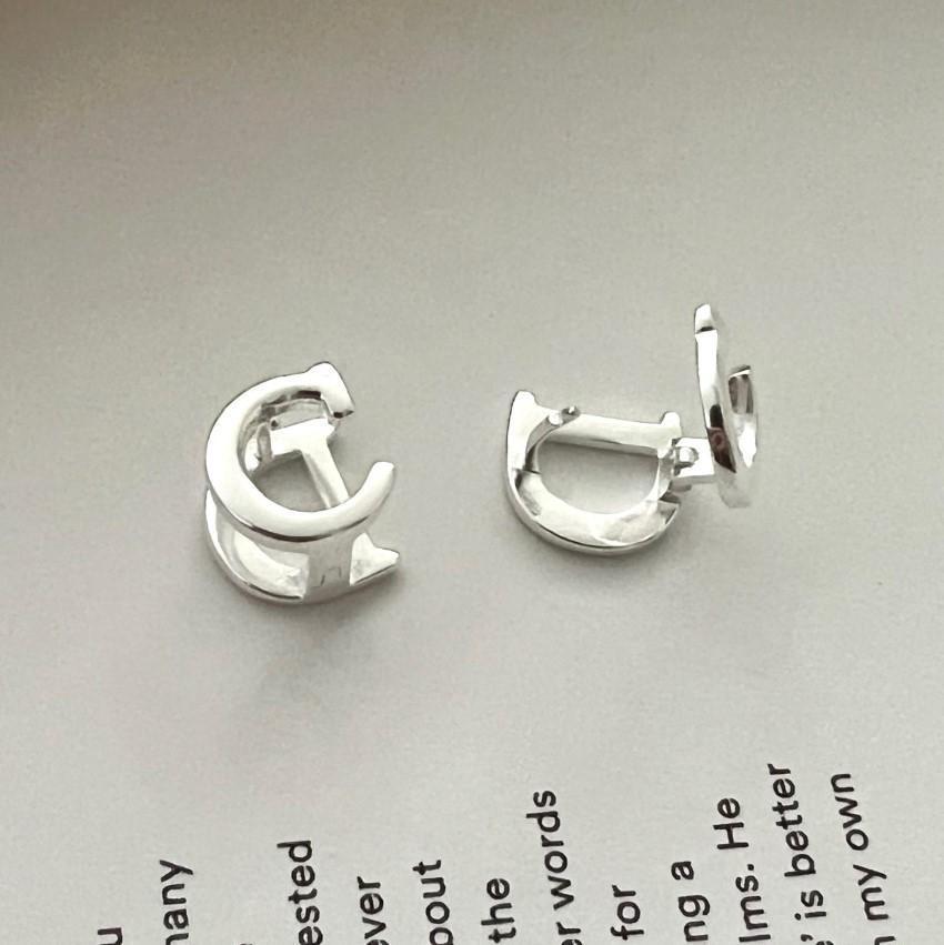 Minimalist Letter Stud Earrings for Women Made of 925 Sterling Silver with Gold Plating