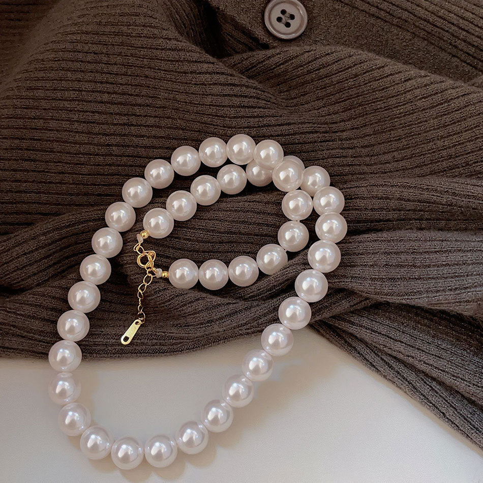 Collana Minimalista a Forma di Stella in Argento Sterling 925 con Dettagli in Cristallo e Perla