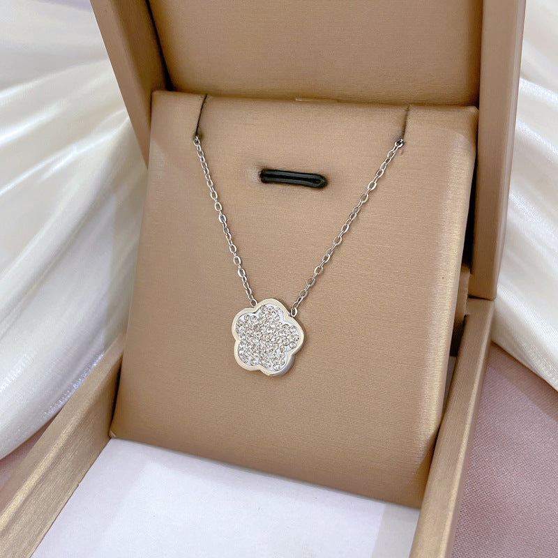 Collana con pendente geometrico minimalista in acciaio al titanio placcato per donna