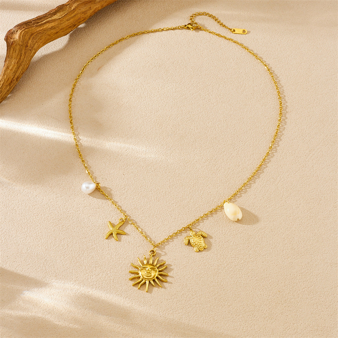 Minimalist Gold Plated Stainless Steel Animal Star Moon Pendant Necklace for Women