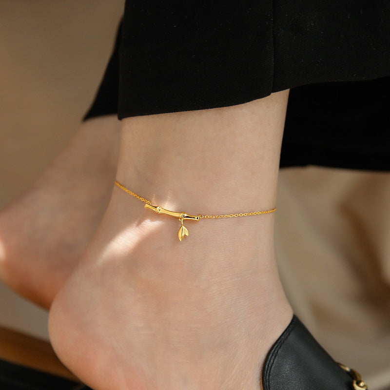 Minimalist Bamboo-Shaped Anklet for Women Made of Titanium Steel with 18K Gold Plating, Hypoallergenic and Fade-Resistant