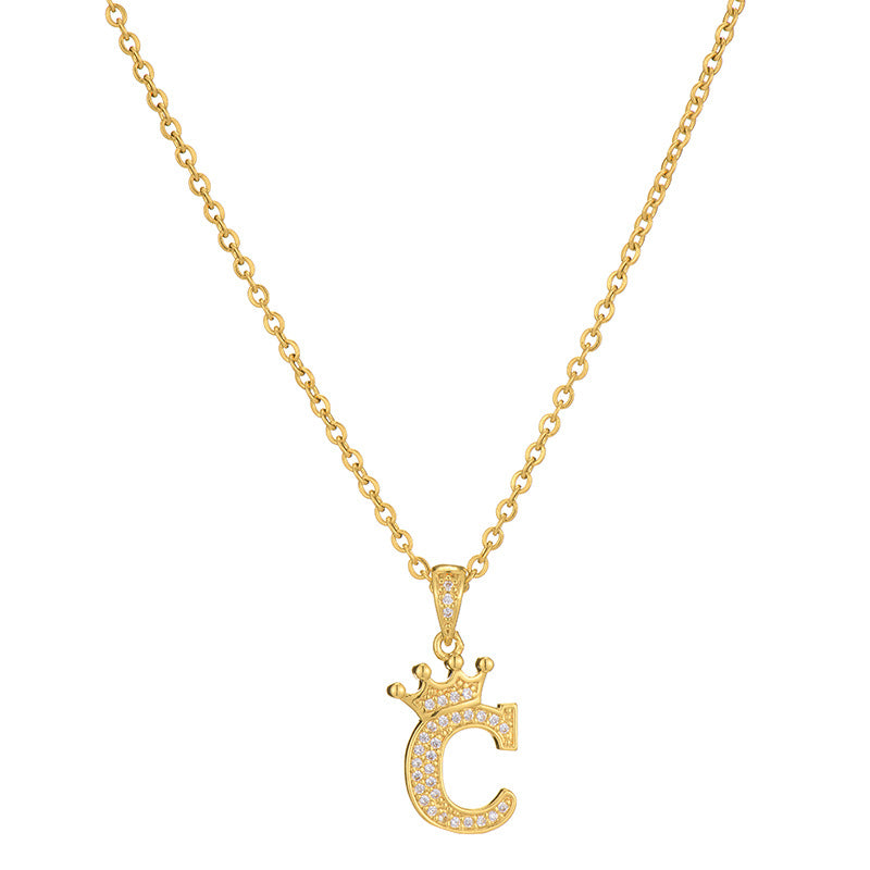 Collana da donna in acciaio inossidabile a forma di corona, minimalista, con zirconi cubici micro-pavé e charm a lettera