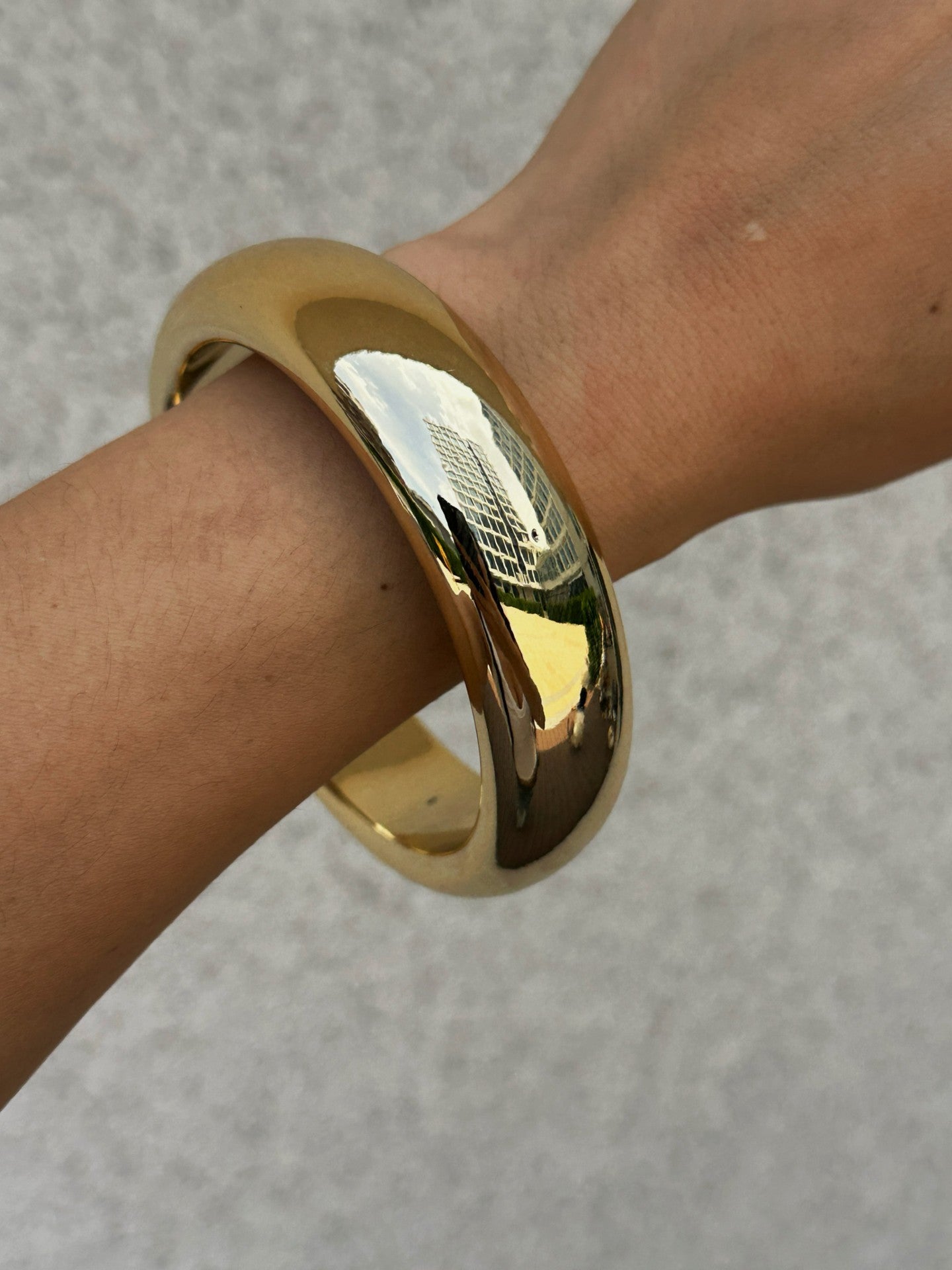 Bracciale Vintage Rotondo Geometrico in Resina Acrilica con Gocciolamento a Olio e Fantasia Sfumata per Donna