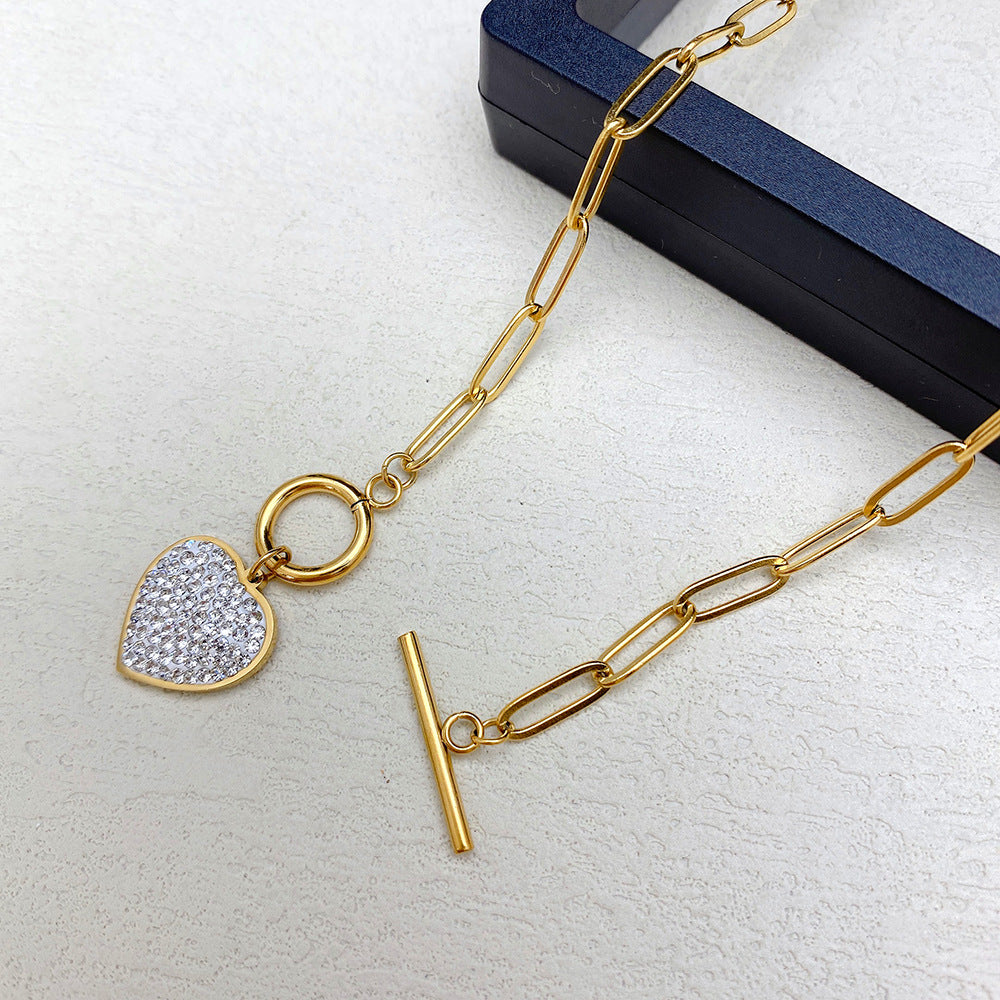 Collana con Ciondolo Minimalista a Cuore in Acciaio al Titanio con Accenti di Strass Micro-Pavé per Donna e Uomo, Catena Stratificata Leggera di Lusso per l'Autunno e l'Inverno