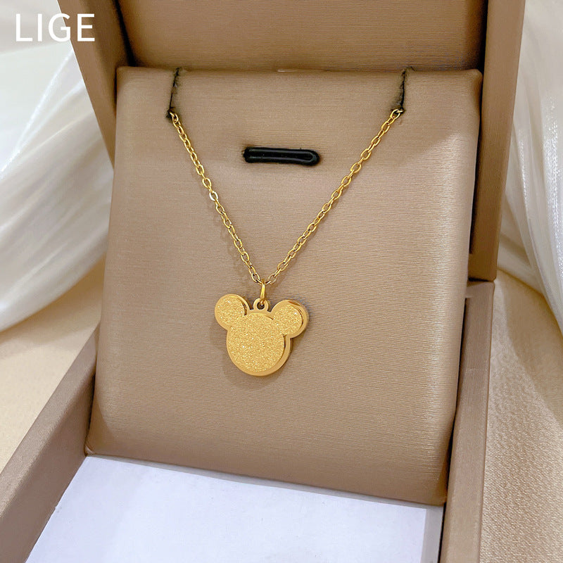 Minimalist Sweet Gold Plated Geometric Titanium Steel Necklace for Women and Men