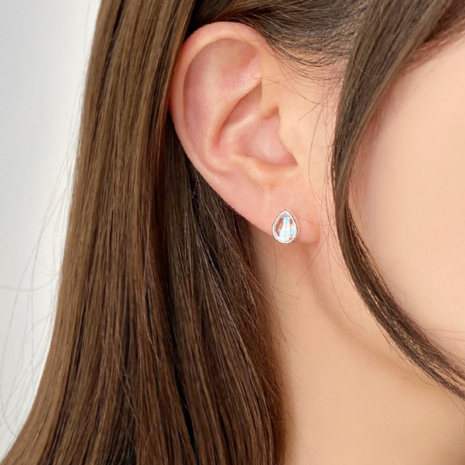 Orecchini da donna minimalisti a goccia in argento sterling 925 con intarsio in strass AB