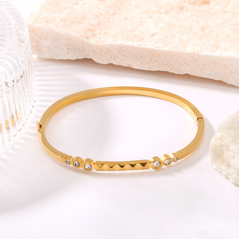 Bracciale da donna in acciaio inossidabile placcato oro 18 carati con motivo geometrico quadrato e circolare intarsiato di strass