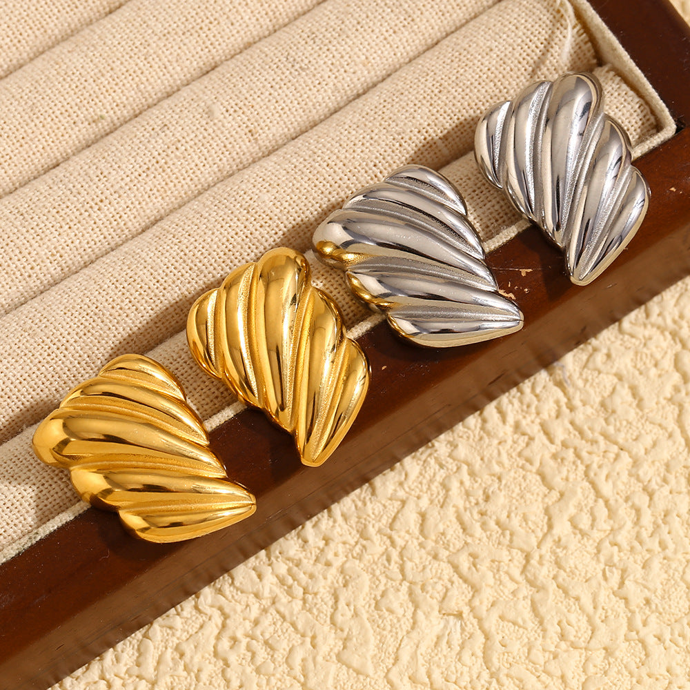 Fashionable Minimalist Geometric Wing Texture Stainless Steel Earrings with 18K Gold Plating for Women