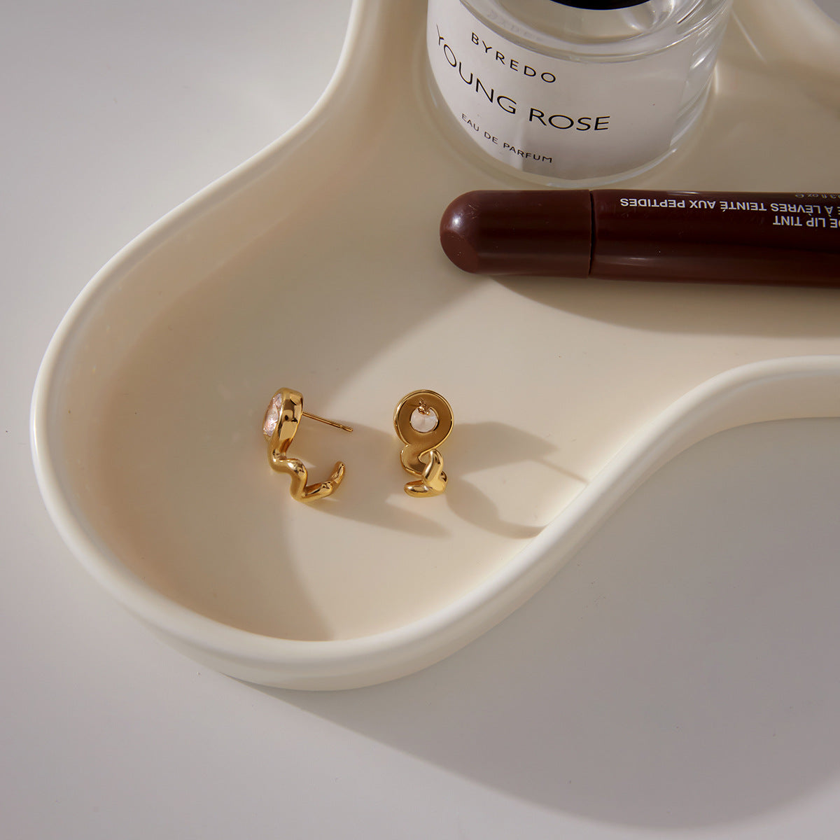 Orecchini a perno geometrici in acciaio inossidabile con strass, finitura placcata, gioielli di lusso minimalisti da donna per l'autunno e l'inverno
