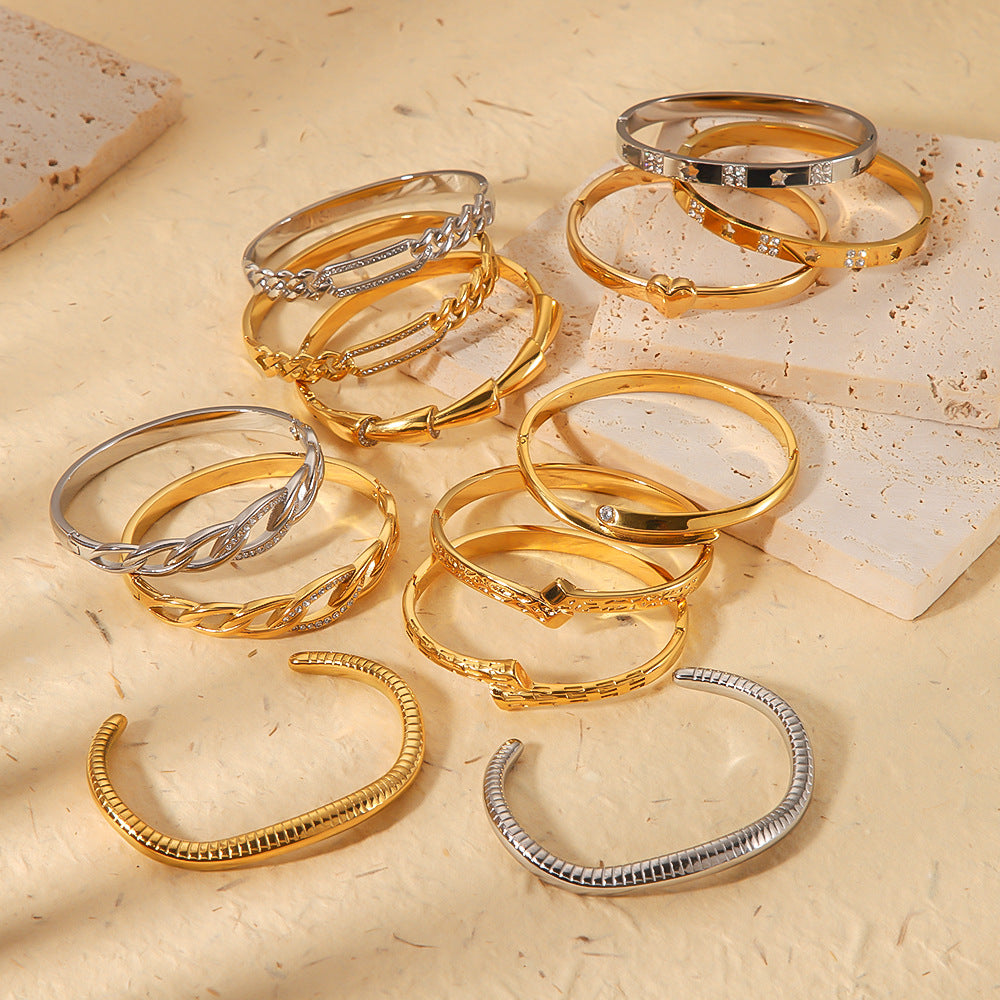 Ins Style Asymmetrical Heart Geometric Stainless Steel Bracelet with 18K Gold Plating for Women