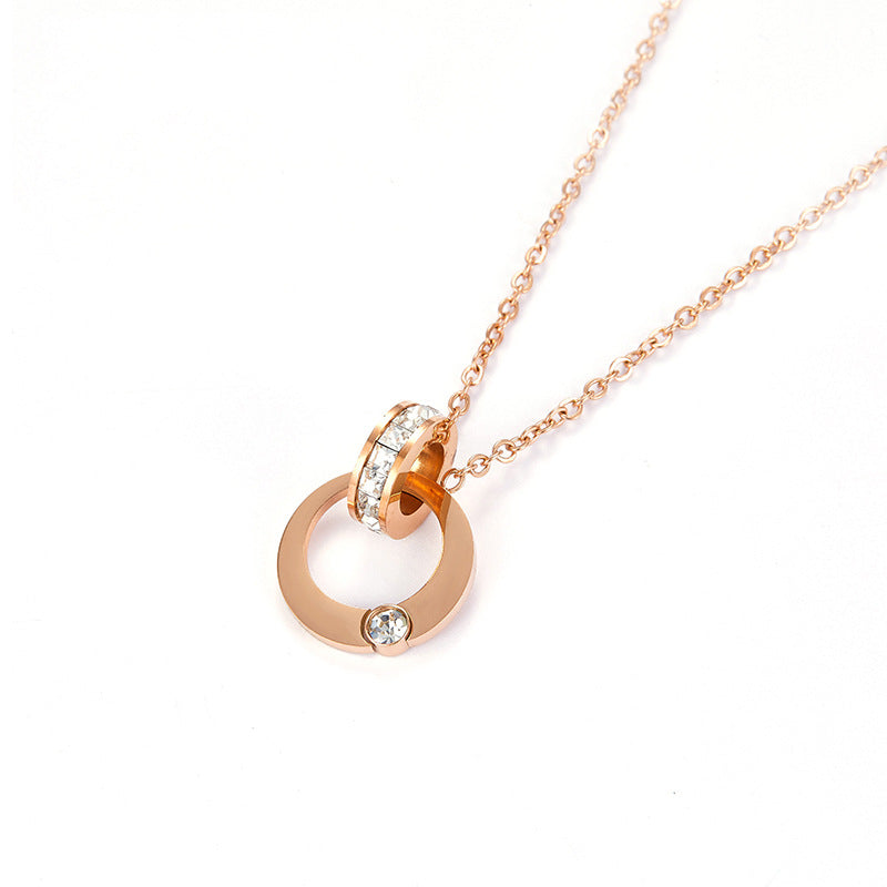 Collana con ciondolo a doppio cerchio in acciaio al titanio, geometrico minimalista, con strass intarsiati, da donna