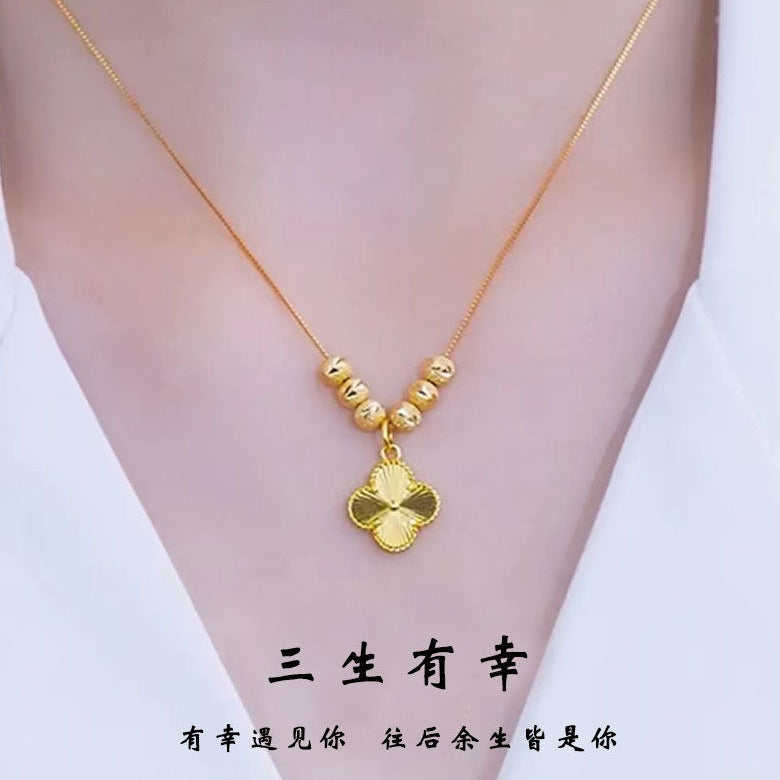 Collana da uomo con ciondolo a trifoglio dalla forma irregolare, design originale, in acciaio al titanio con finitura placcata