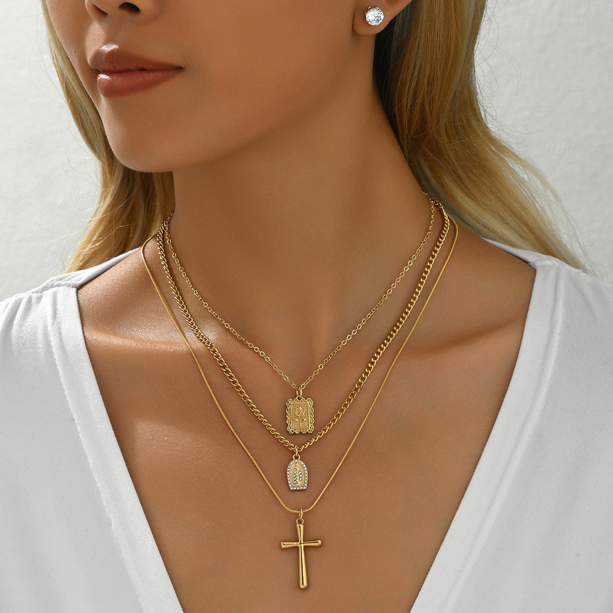 Juego de collar y pendientes de cruz modernos para mujer con base de cobre e incrustaciones de circonio