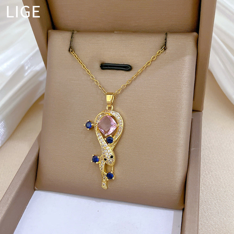 Collar con colgante de serpiente estilo vintage en acero de titanio con incrustaciones de diamantes de imitación para mujer y hombre, delicada cadena para clavícula