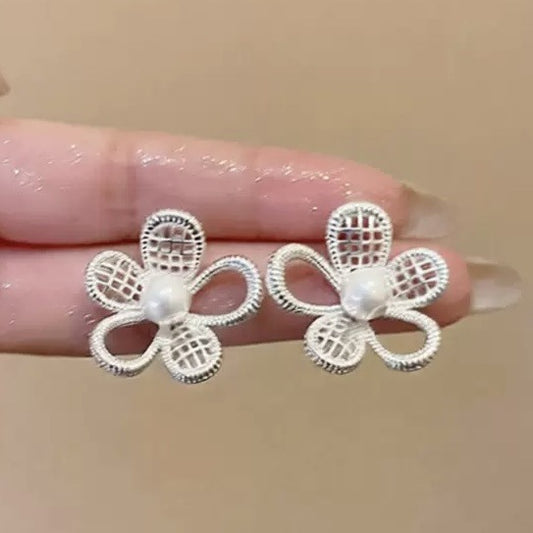Elegant Minimalist Floral Pearl Stud Earrings with Plated Steel Posts for Women