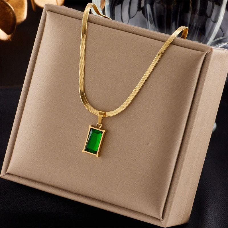 Minimalist Luxury Geometric Emerald Cubic Zirconia Plated Titanium Steel Snake Chain Necklace for Women