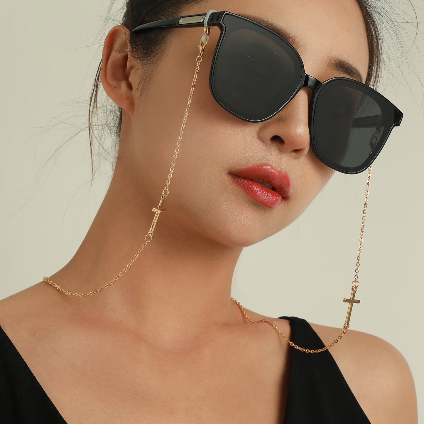 Minimalist Elegant Alloy Cross Eyeglass Chain for Women