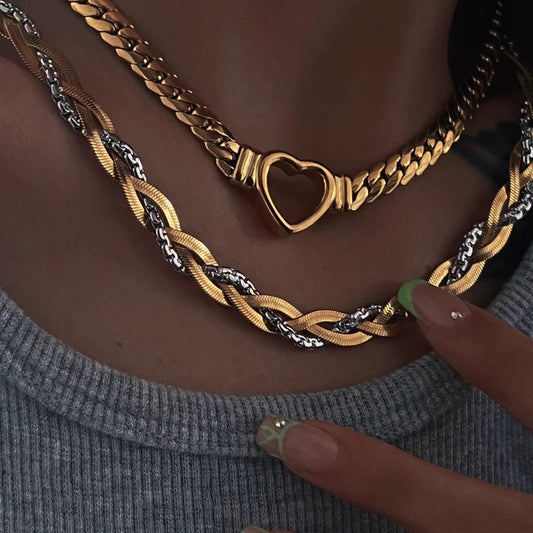 Vintage French Style U-Shaped Titanium Steel Snake Chain Necklace for Women with Gold Plating