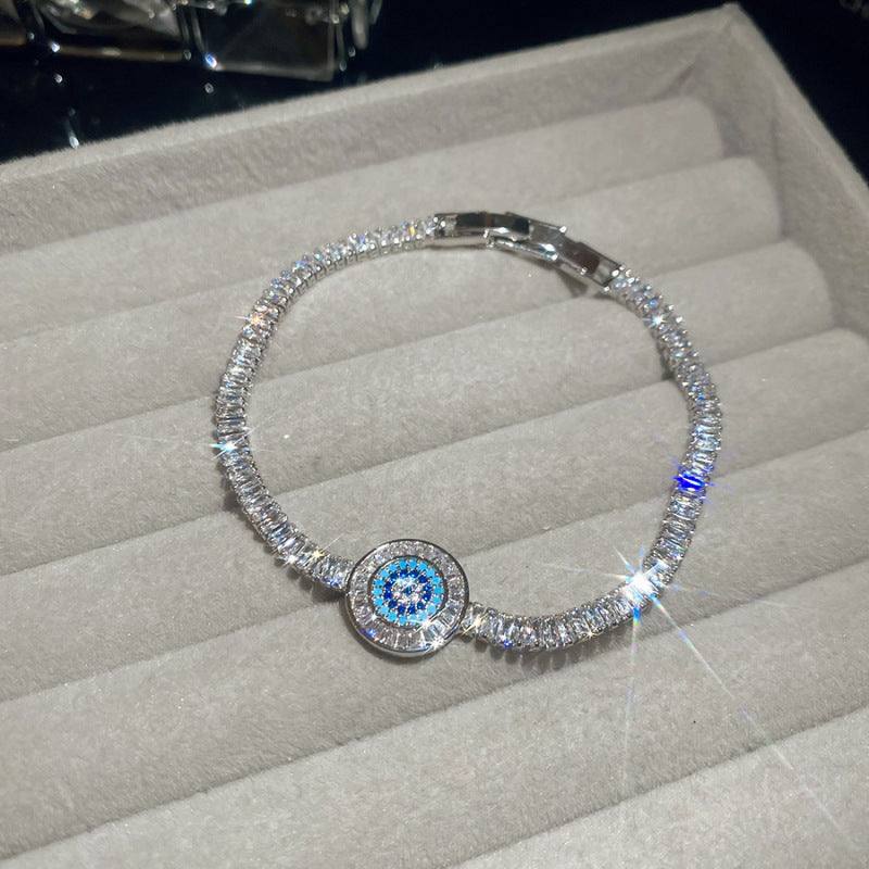 Luxury Elegant Geometric Round Cubic Zirconia Inlaid Brass Bracelet for Women