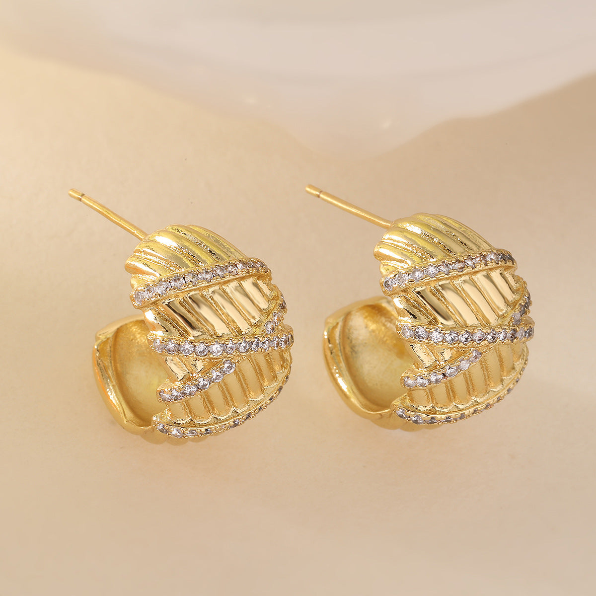 Vintage Punk Geometric C-Shaped Copper Earrings with 18K Gold Plating and Micro-Paved Zirconia for Women