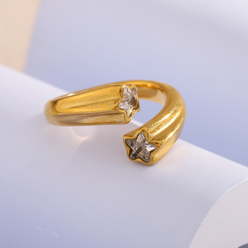 Fashionable Star-Shaped Stainless Steel Ring with 18K Gold Plating and Zircon Inlay for Women