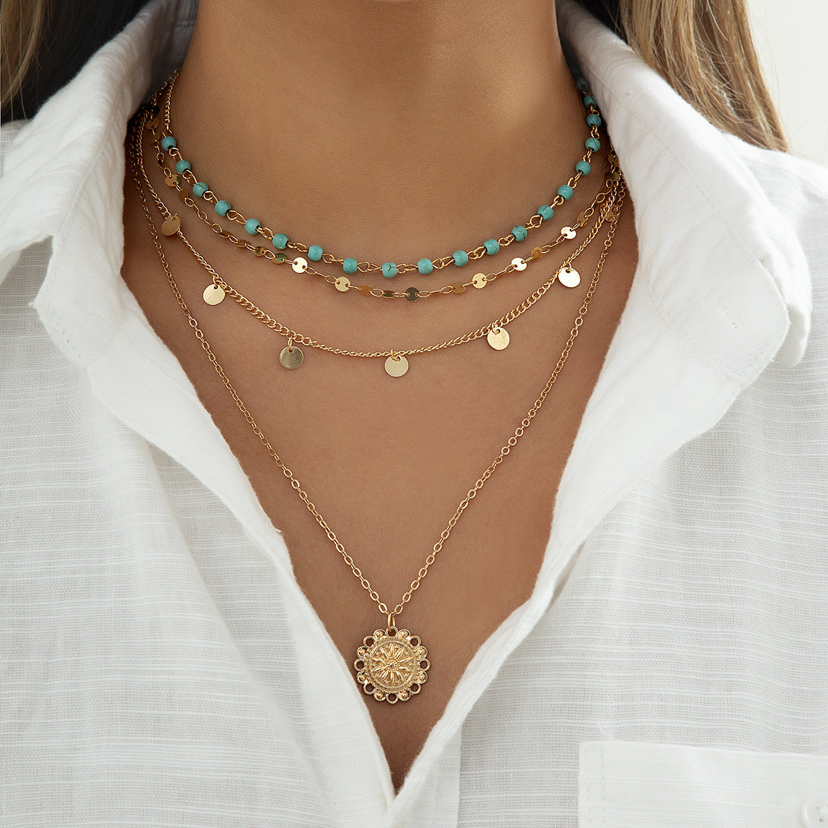 Collana Pendente Multistrato da Donna Fatta a Mano in Metallo Misto Stile Turchese Geometrico Minimalista con Frange e Catena Snake