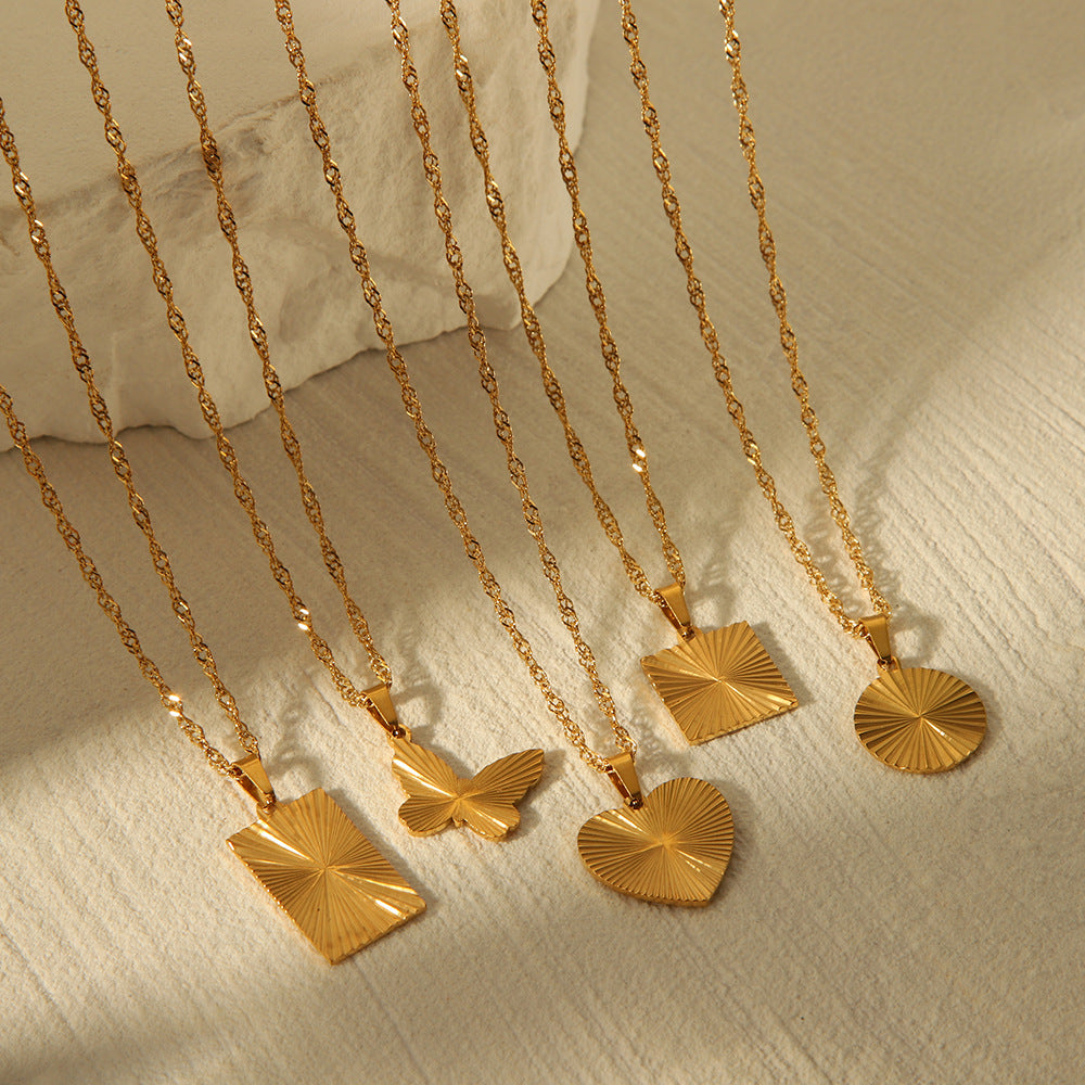 Minimalist Heart-Shaped Titanium Steel Necklace with Electroplated Finish for Women
