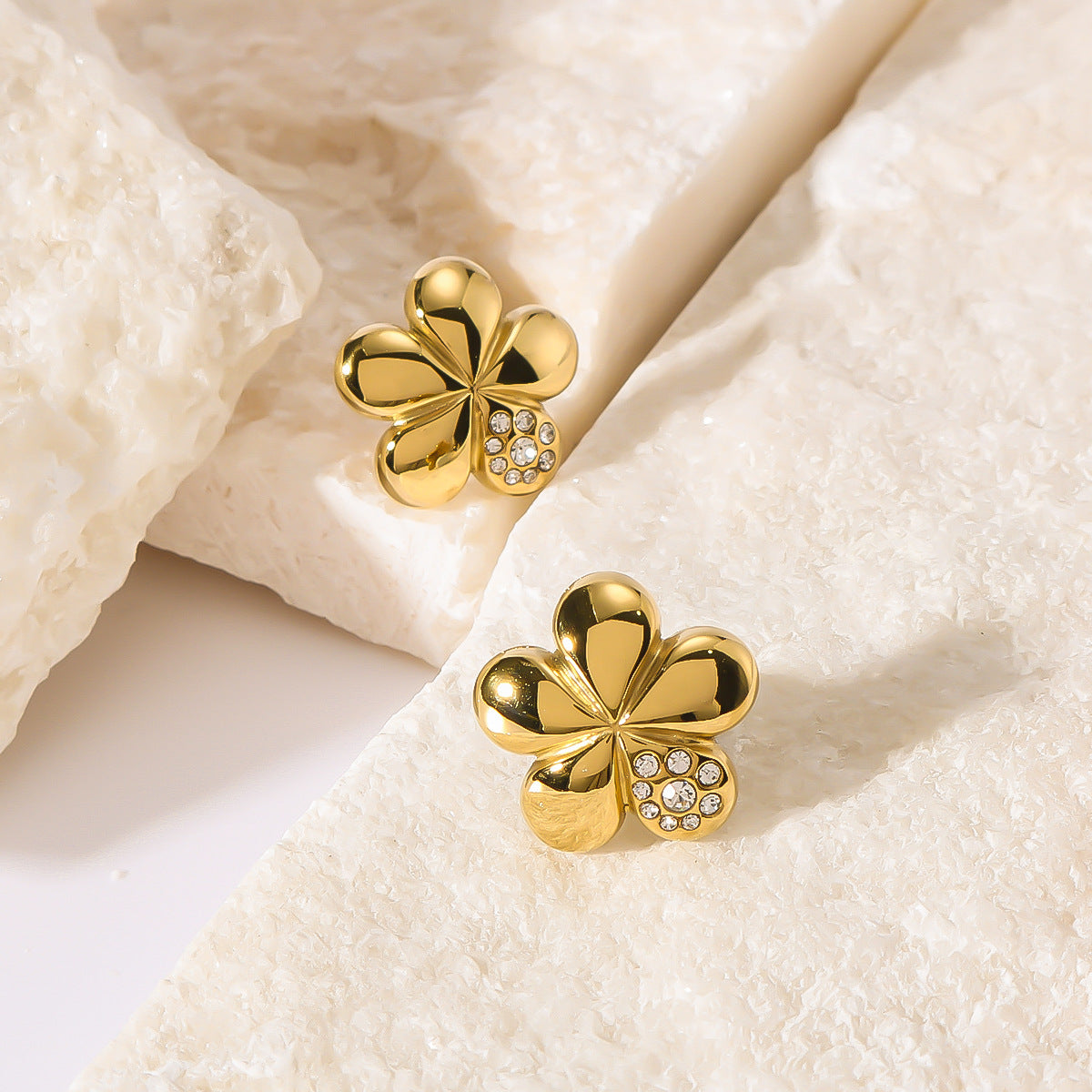 Floral Design Stainless Steel Earrings with Rhinestone Inlay Five-Petal Flower Shape for Women