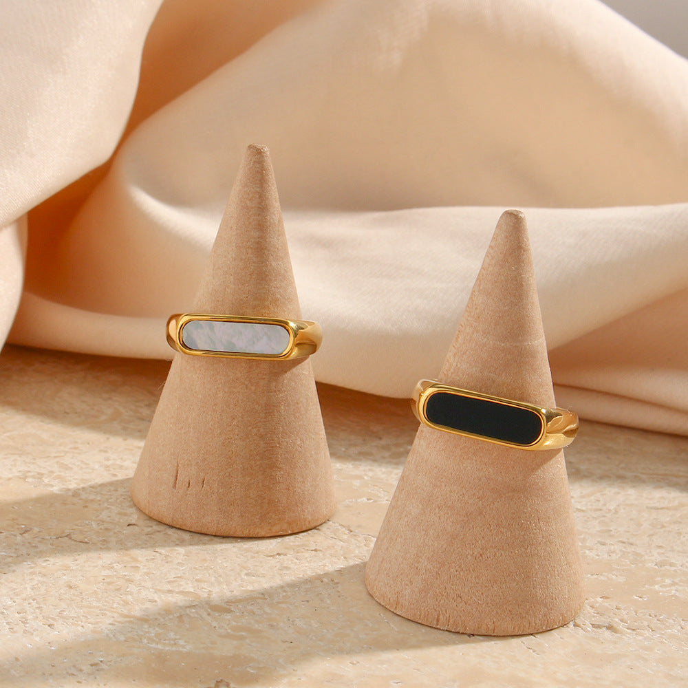 Anillo minimalista de acero inoxidable con diseño geométrico, chapado en oro de 18 quilates e incrustaciones de abulón para mujer