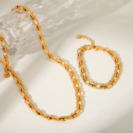 Collana Donna Trendy Artigianale Testurizzata con Motivo Geometrico Acciaio al Titanio Placcato Oro 18K