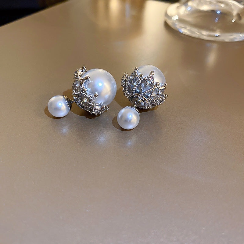 Orecchini a perno con perla geometrica vintage di lusso in rame placcato con perni in acciaio per donna