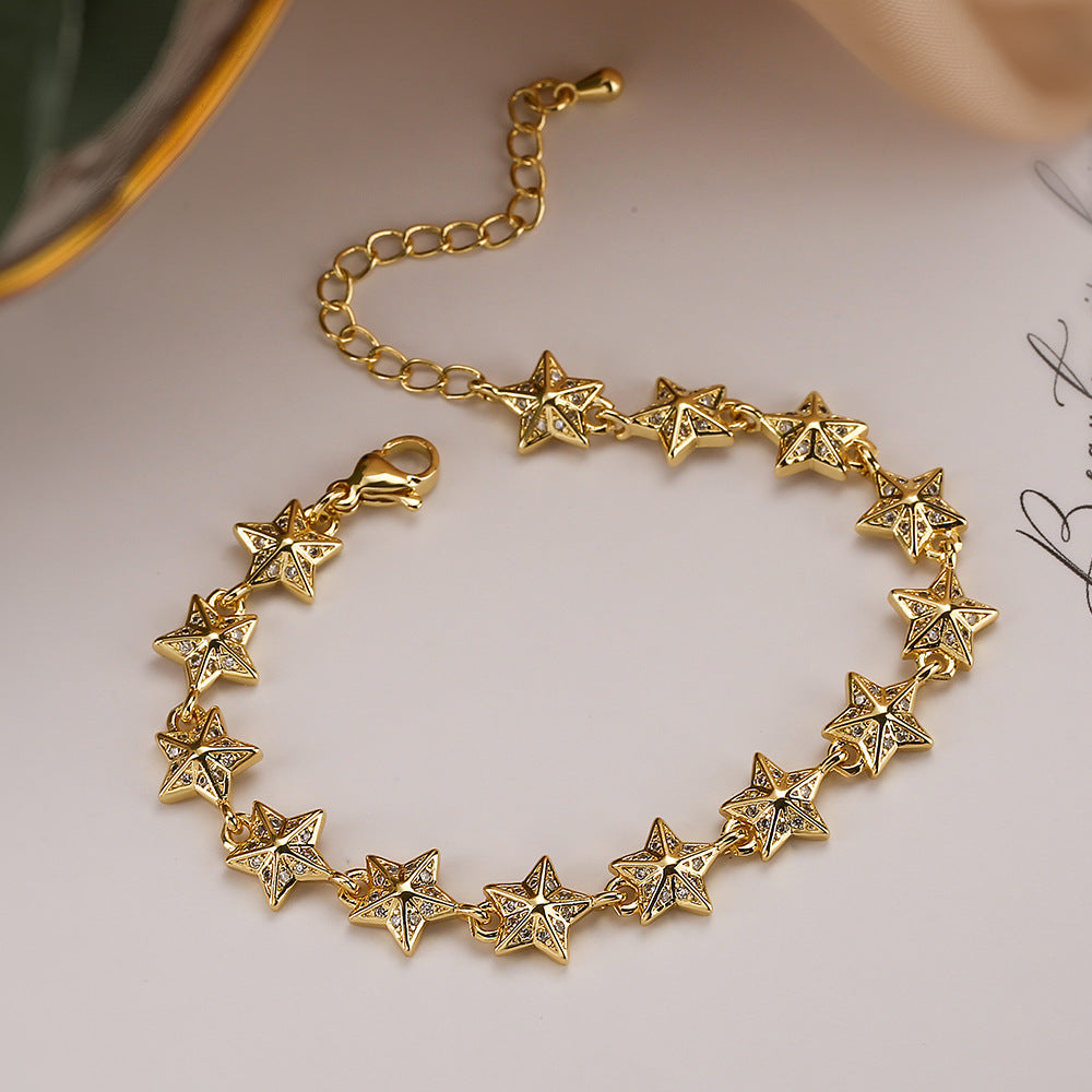 Bracciale Geometrico Minimalista alla Moda a Farfalla, Cuore e Stella da Donna in Rame Placcato Oro Vero e Zirconia Micro-Incastonata