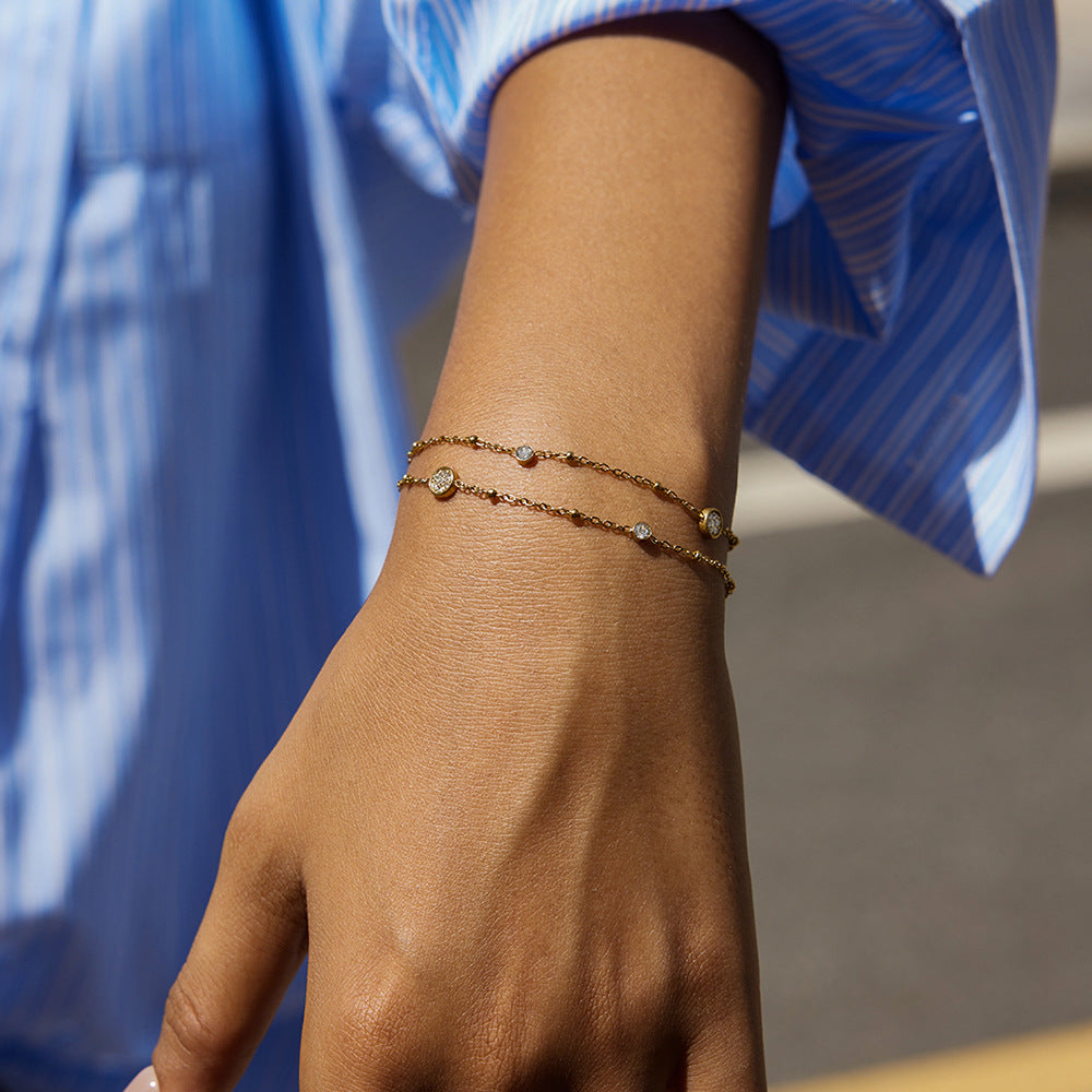 Pulsera geométrica de acero inoxidable chapado para mujer con detalles de pedrería Joyería de mano de lujo minimalista