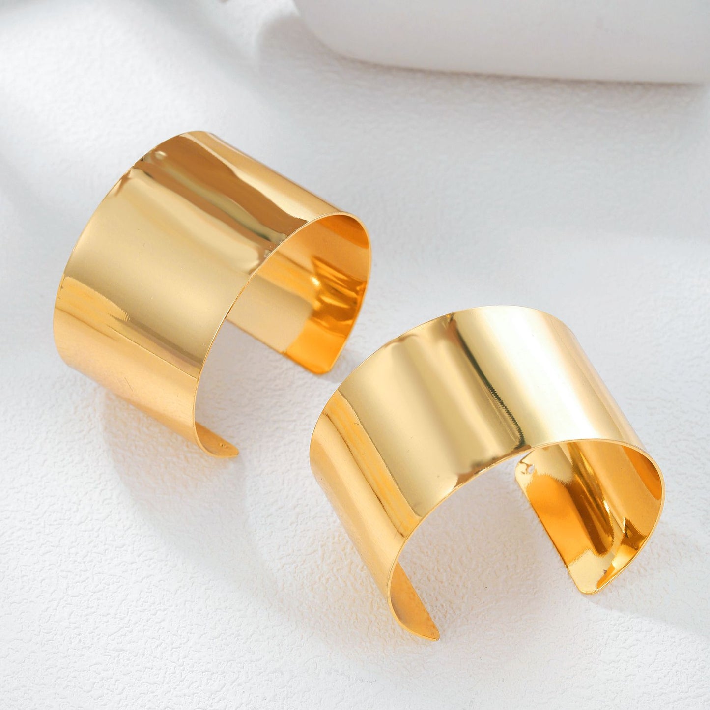 Minimalist Geometric Polished Open Bangle Bracelet for Women Made of Iron with Plated Finish