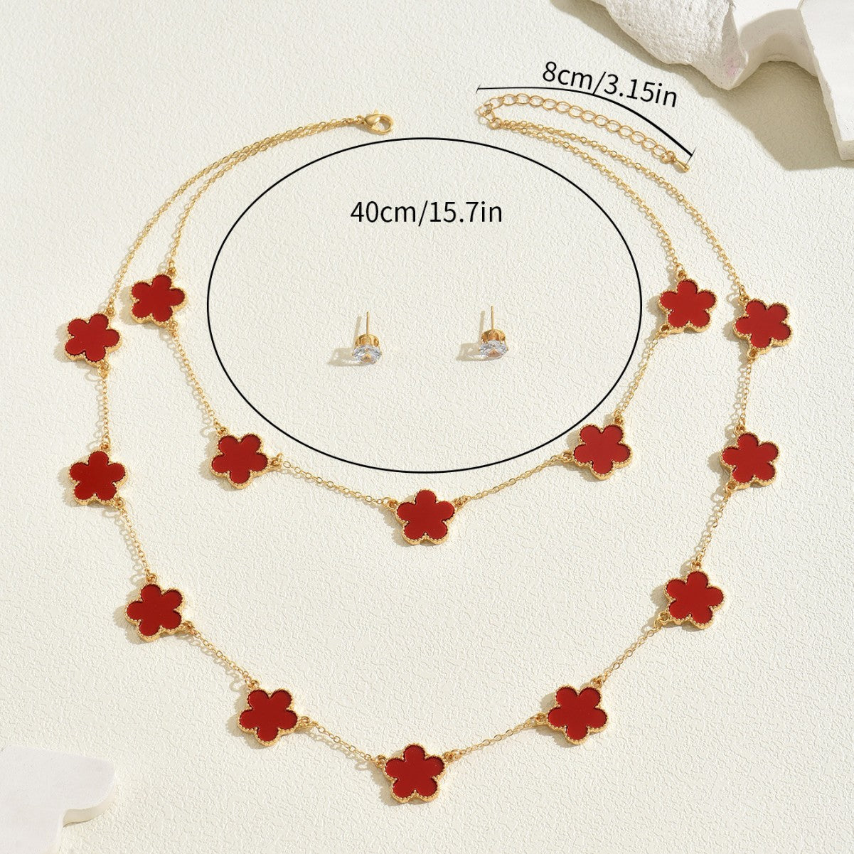 Conjunto de collar con colgante floral de flor de ciruelo geométrico con pendientes de aleación de zinc con incrustaciones chapadas en oro para mujer