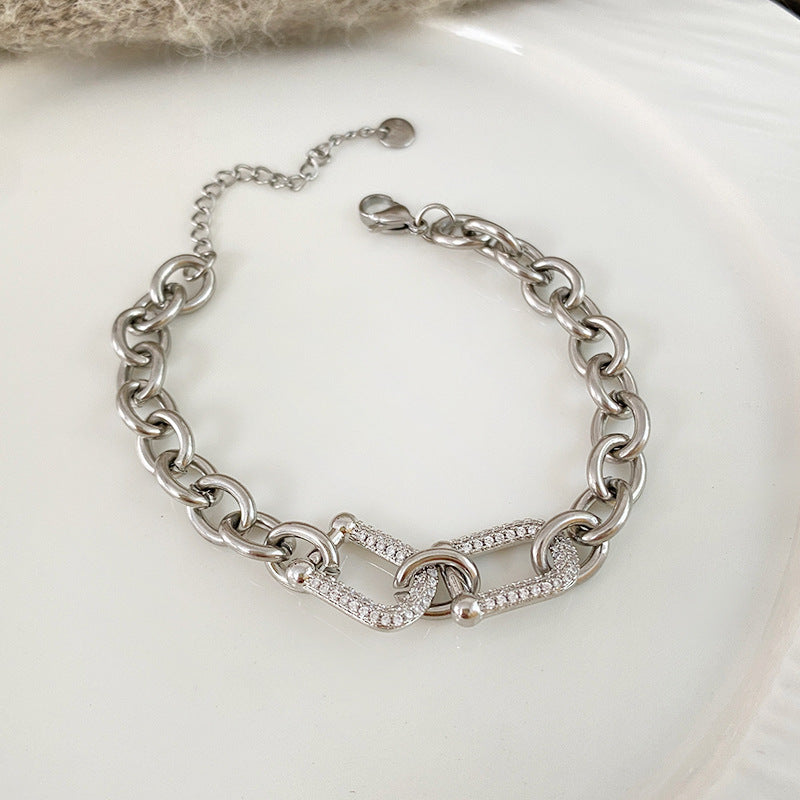 Minimalist Gold Plated Titanium Steel Micro-Pave Diamond Horseshoe Clasp Cuban Link Bracelet