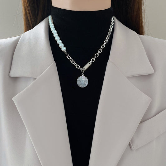 Retro Minimalist Geometric Pearl Necklace for Women Stainless Steel Oxidized Clavicle Chain