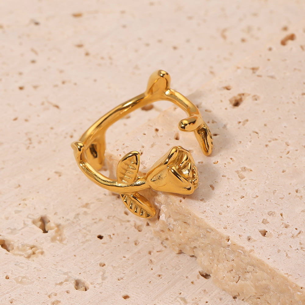 Vintage French Style Rose-Shaped Stainless Steel Ring with Gold Plating for Women, Geometric Design Fashion Ring