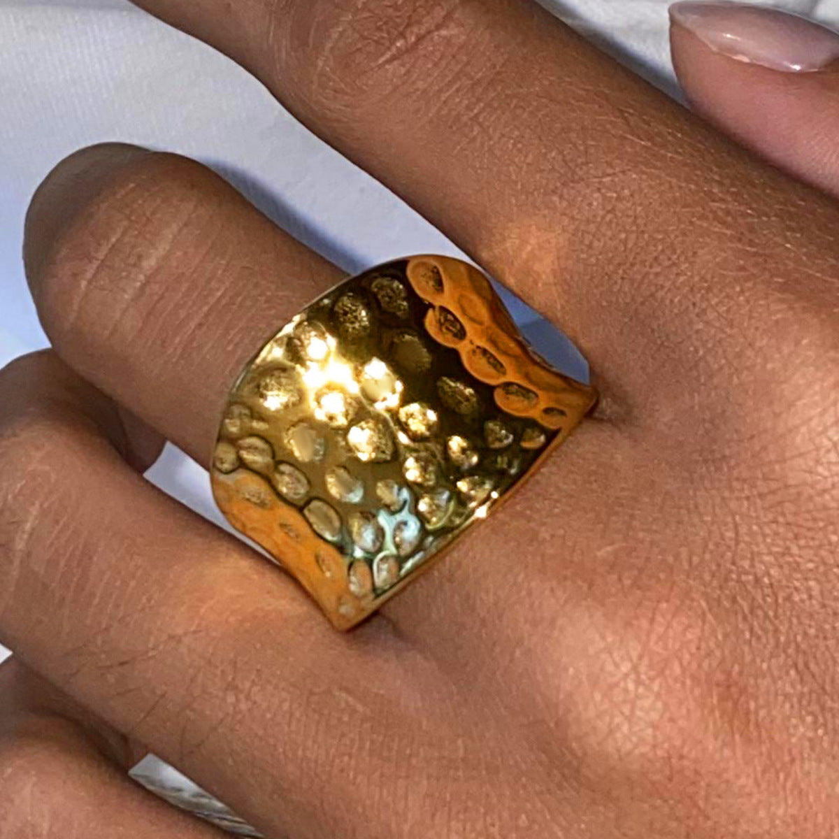 Hammered Textured Plated Stainless Steel Geometric Ring for Women