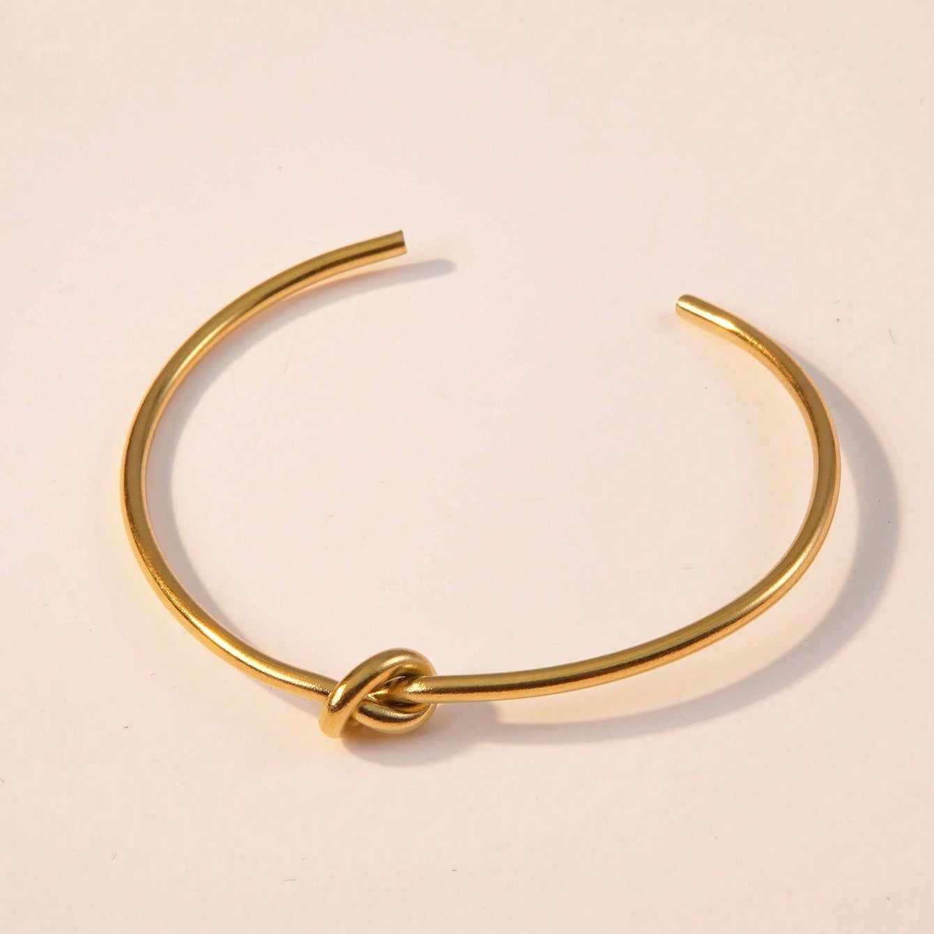 Collana da Donna Placcata con Nodo a Cuore in Acciaio Inossidabile Minimalista