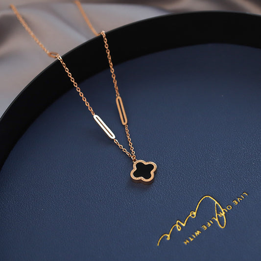 Minimalist Clover-Shaped Titanium Steel Necklace with Rose Gold Plating for Women