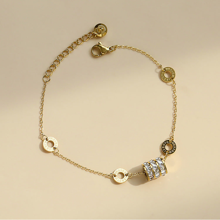 Bracciale Minimalista Geometrico Placcato in Acciaio al Titanio per Donne con Design Elegante per la Vita