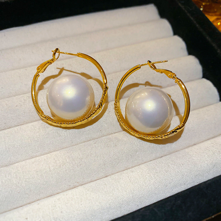 Orecchini a perno con perle stile vintage francese elegante con perni in acciaio placcato per donna, uso quotidiano, design rotondo geometrico minimalista, look di lusso