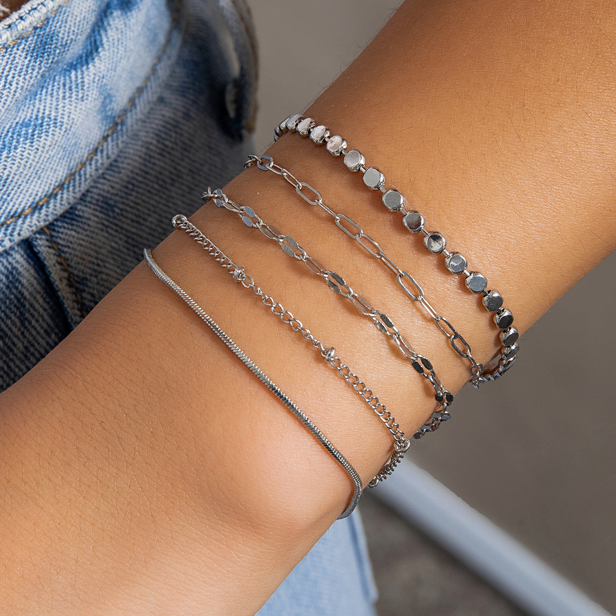 Hip-hop Minimalist Geometric Round Gold Plated Alloy Bracelet Set for Women