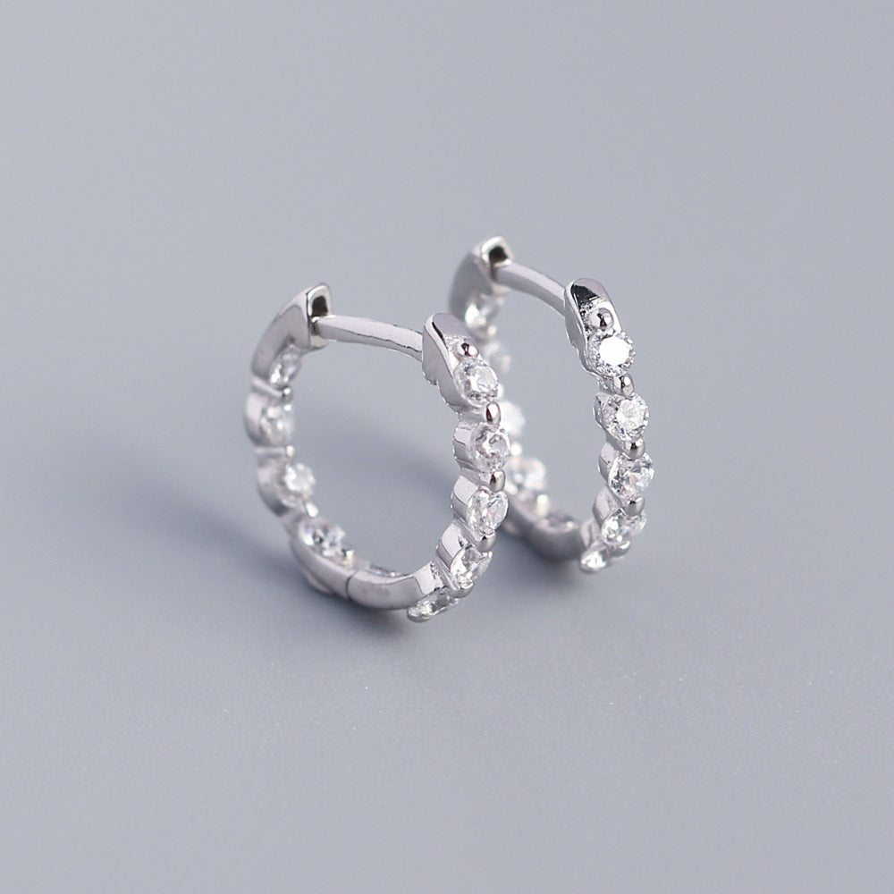 Orecchini a cerchio da donna geometrici in Argento Sterling 925 con Zirconi Cubici incastonati